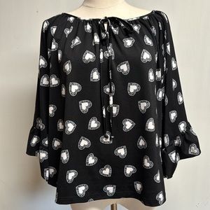 Betsey Johnson‎ Black and White Heart Print Blouse Size Small